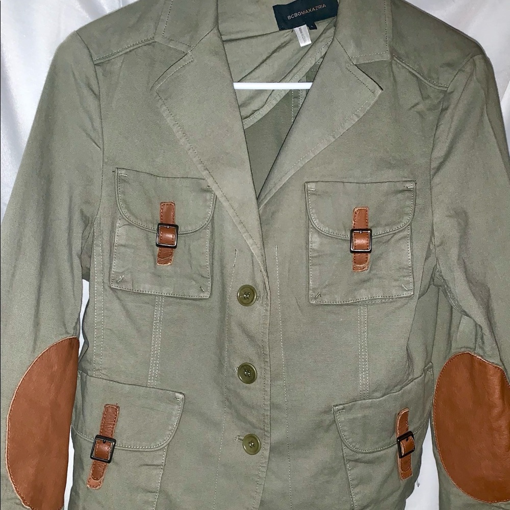 BCBG Maxazria Junior Army Green Jacket Size L